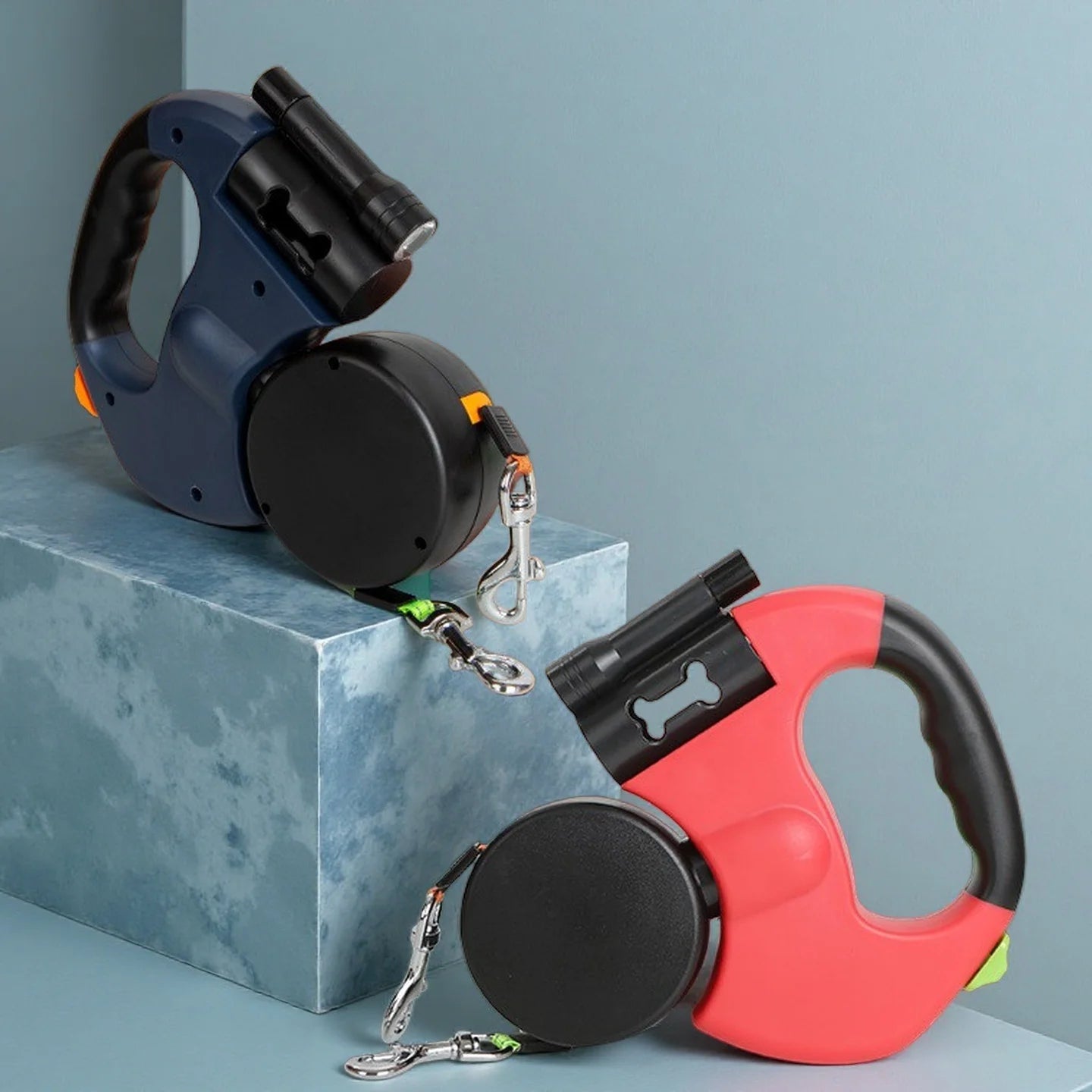 Dual Retractable Dog Lead UK with LED,No Tangle 360° Lead for Two Dogs